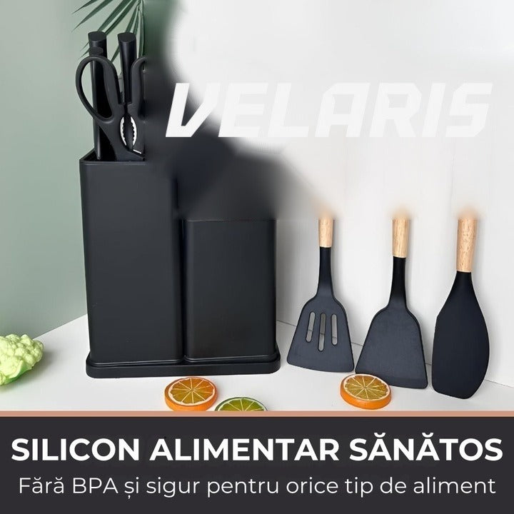 Set 19 ustensile de bucătărie silicon termorezistent și bambus, cuțite inox, suport organizator, Design Negru