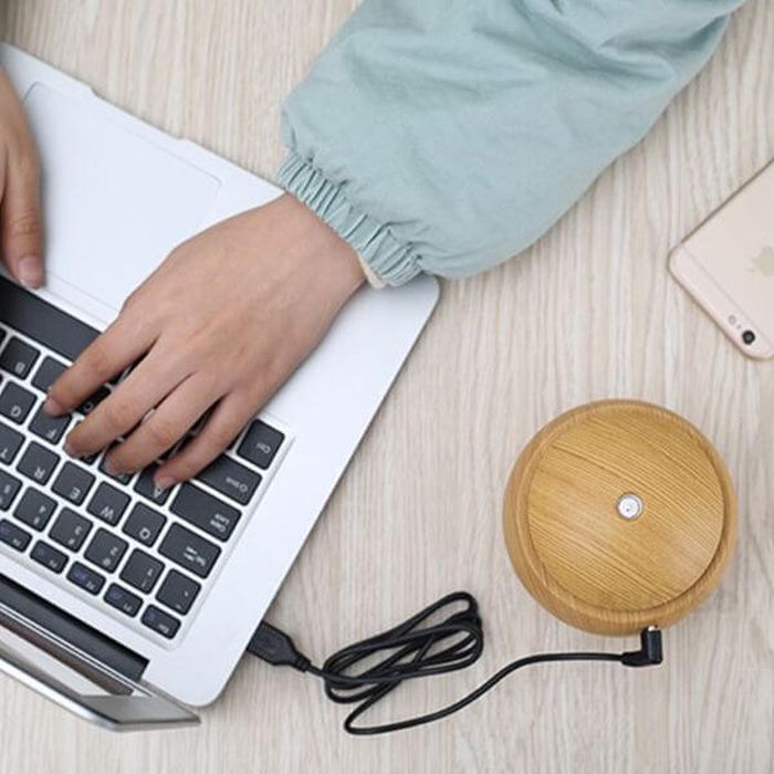 Difuzor aromaterapie UM-06, umidificator, 130 ml, LED 7 culori, USB