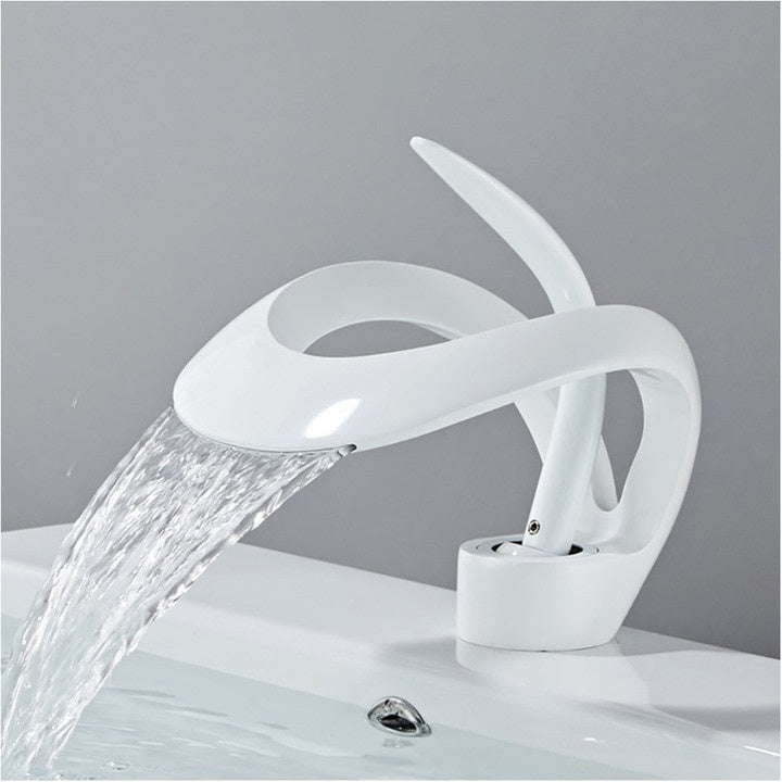 Baterie chiuveta crom cascada 15 cm design nordic alb