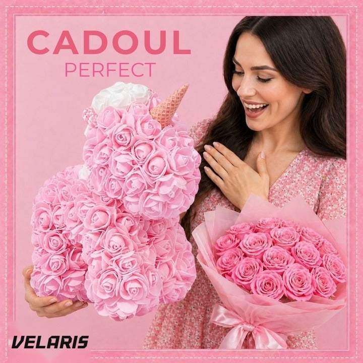 Unicorn decorativ din trandafiri roz, cadou elegant, spumă premium lucrat manual 25 cm, cutie inclusă