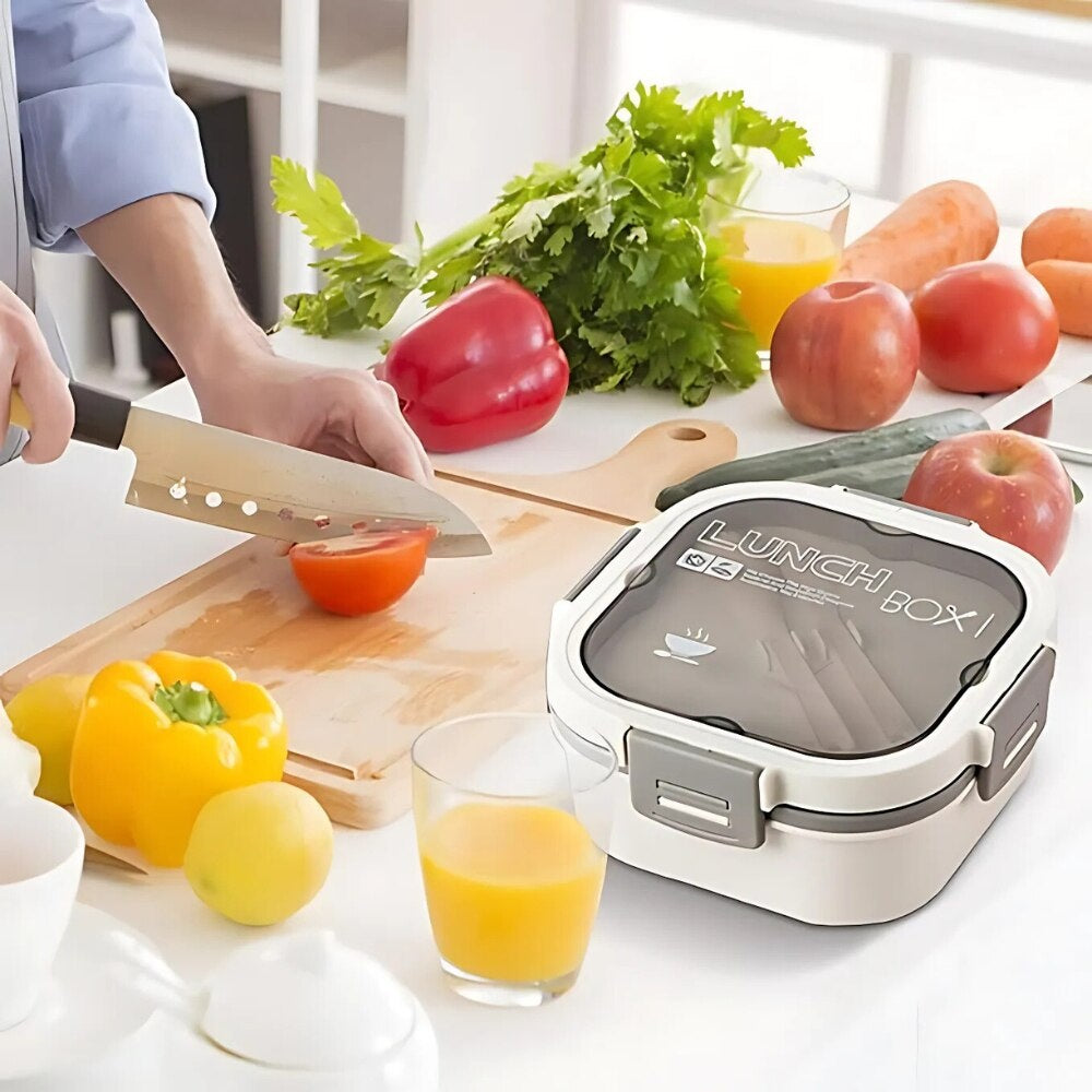 Cutie alimentară 1.7L cu 4 compartimente şi recipient sos, fără BPA, albă