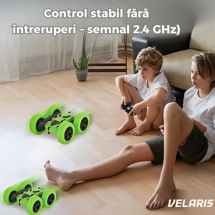Mașinuță de cascadorii cu telecomandă 2.4GHz, rotație 360°, LED, baterie reîncărcabilă inclusă