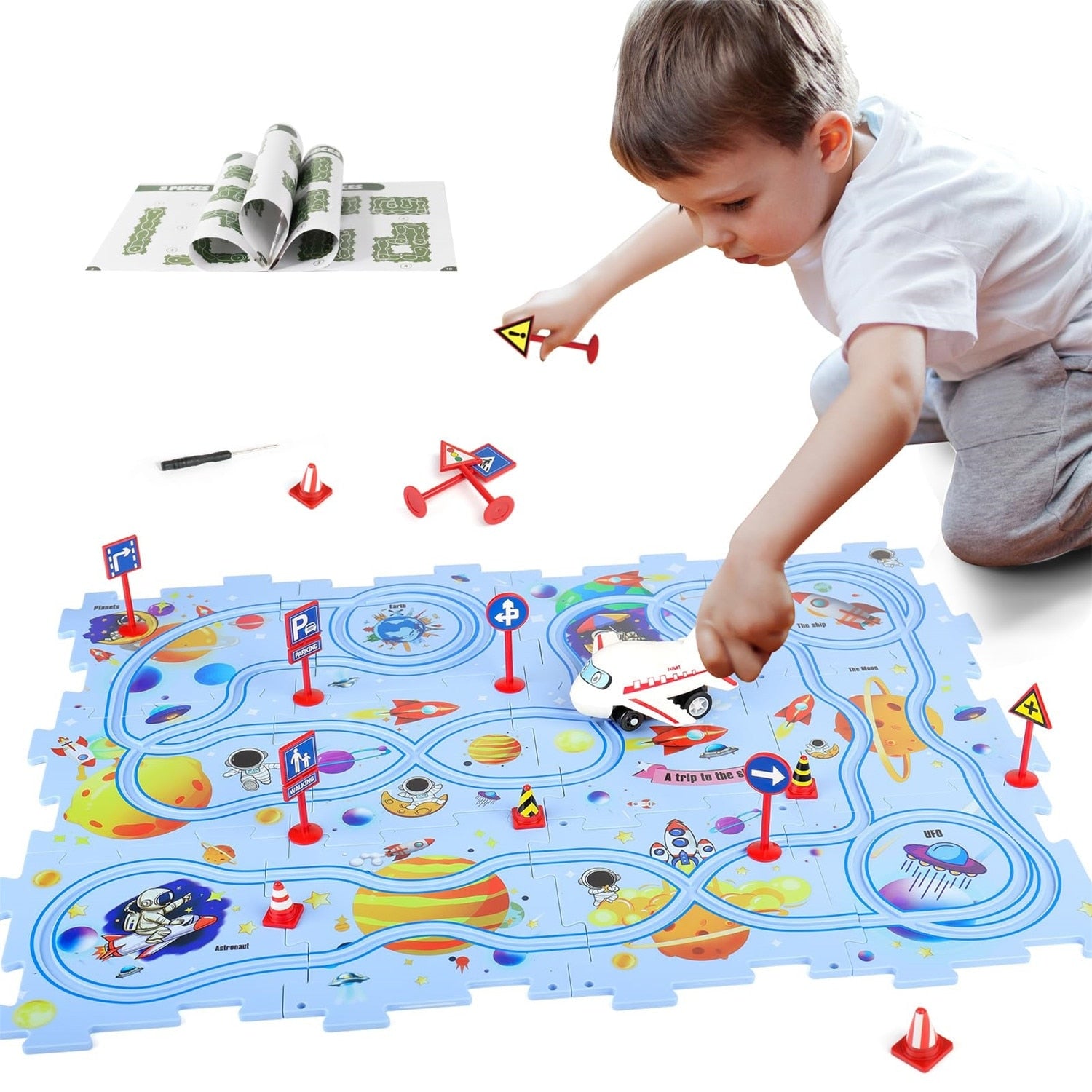 Set puzzle educational cu pista de masinute si avion, 25 piese, model spatiu albastru, 47x38 cm, jucarie interactiva pentru copii 3+ ani