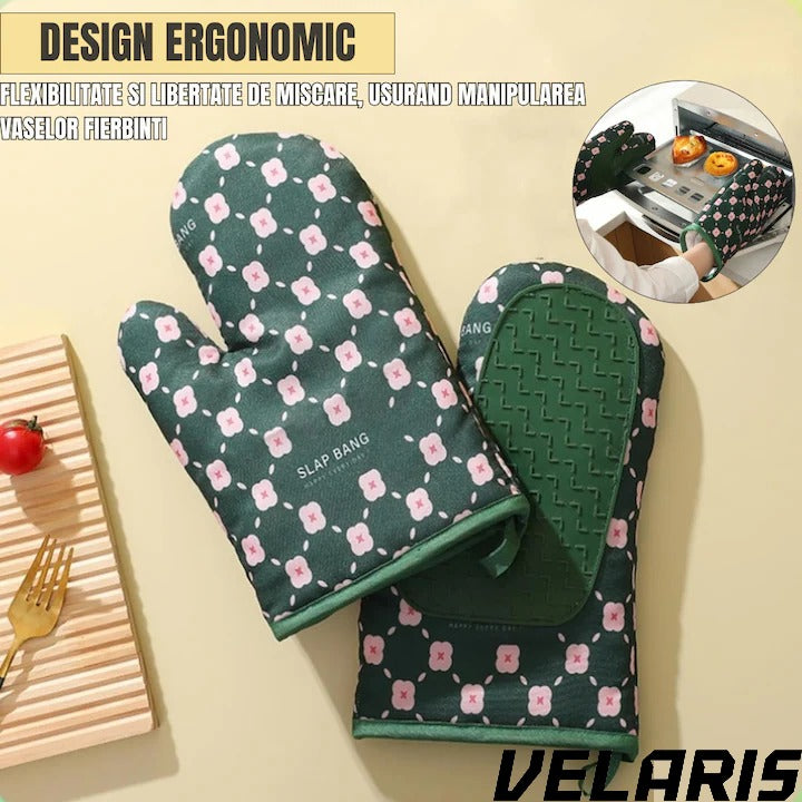 Set 2 manusi pentru cuptor sau gratar, rezistenta pana la 350°C, umplutura din lana, material textil si cauciuc, model verde