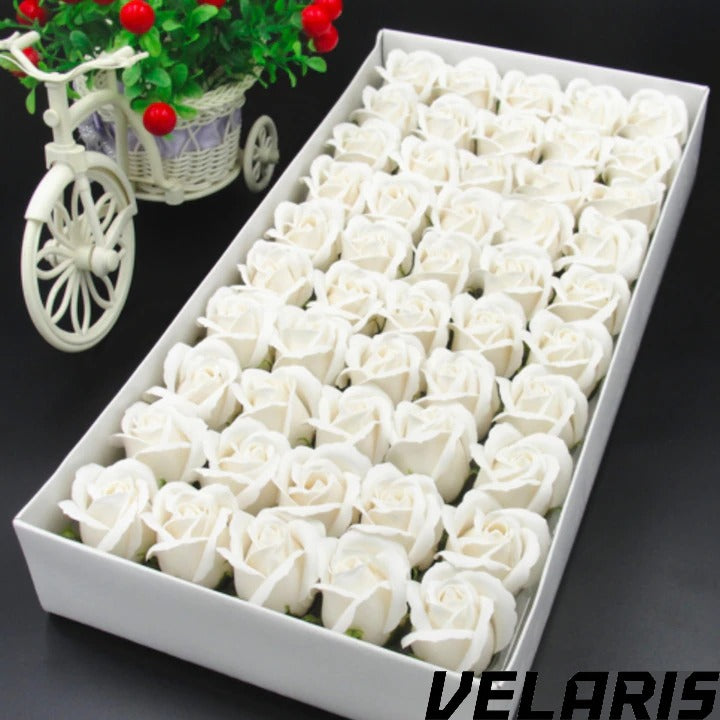 Set 50 trandafiri din sapun, 5x5 cm, calitate premium, decor si cadou elegant, Alb