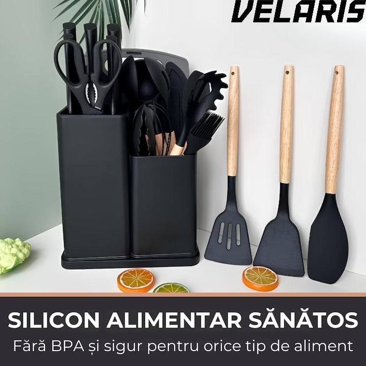 Set Ustensile Bucatarie 19 Piese Silicon Termorezistent si Bambus, Cutite Inox, Suport Organizator Compact, Design Negru Elegant