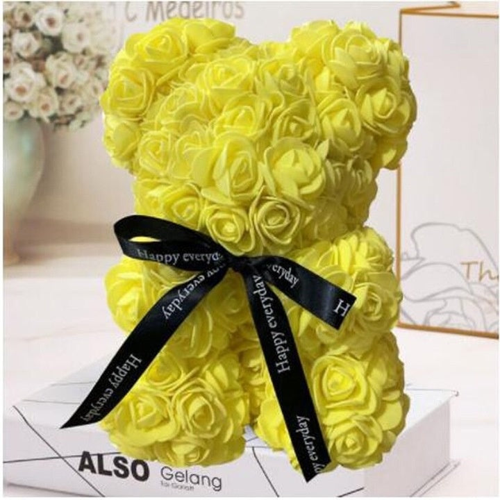 Urs de pluș cu inimă din trandafiri spumă, 24 cm, cutie cadou inclusă, galben